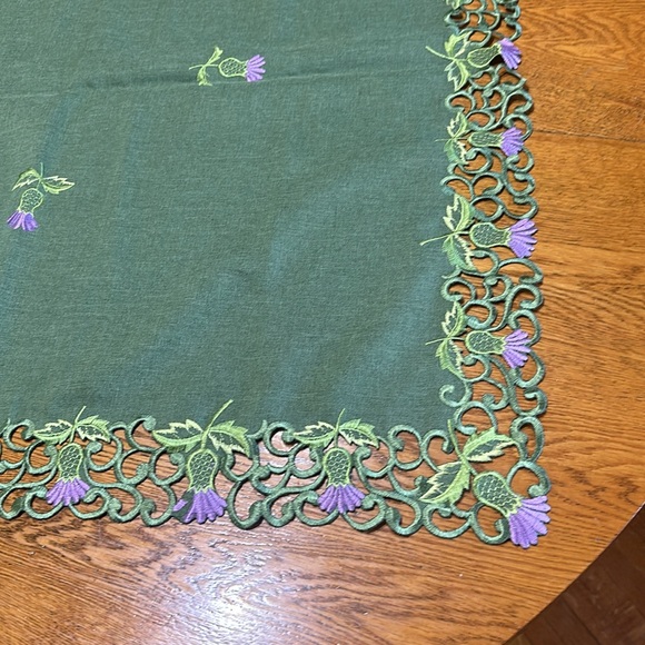 #12 32 inch square table topper - Picture 6 of 9